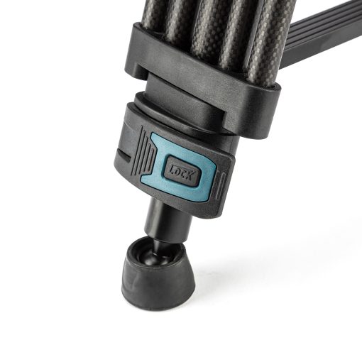 Heavy-Duty Fluid head video tripod DV-3C - Image 12